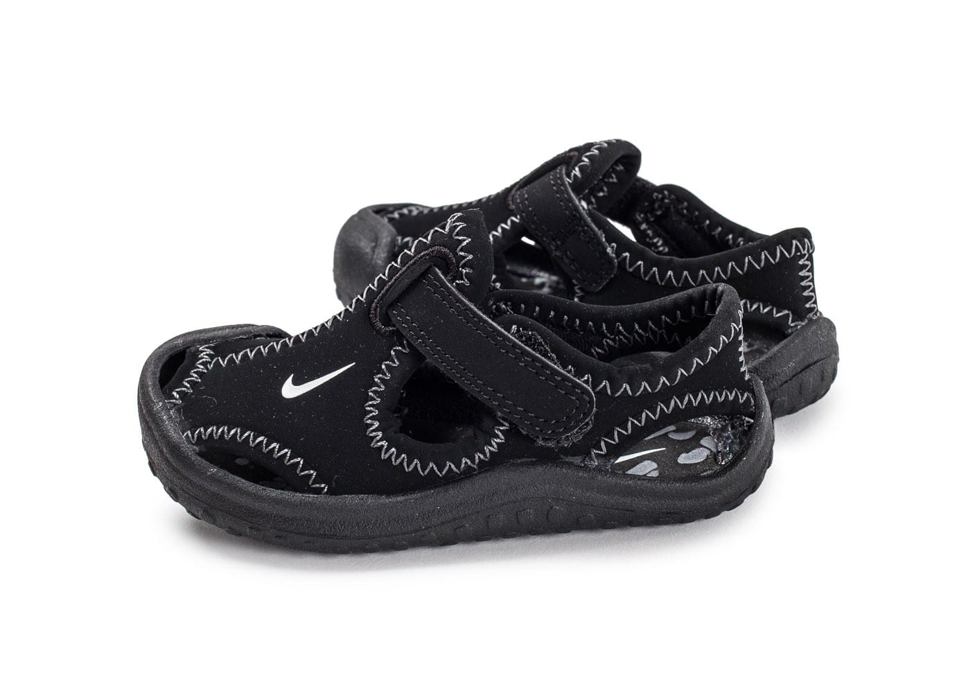 baskets bebe nike
